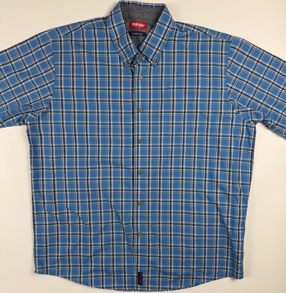 Wrangler Wrinkle Resist Plaid Button Front Shirt Men's XL Blue Short Sleeve